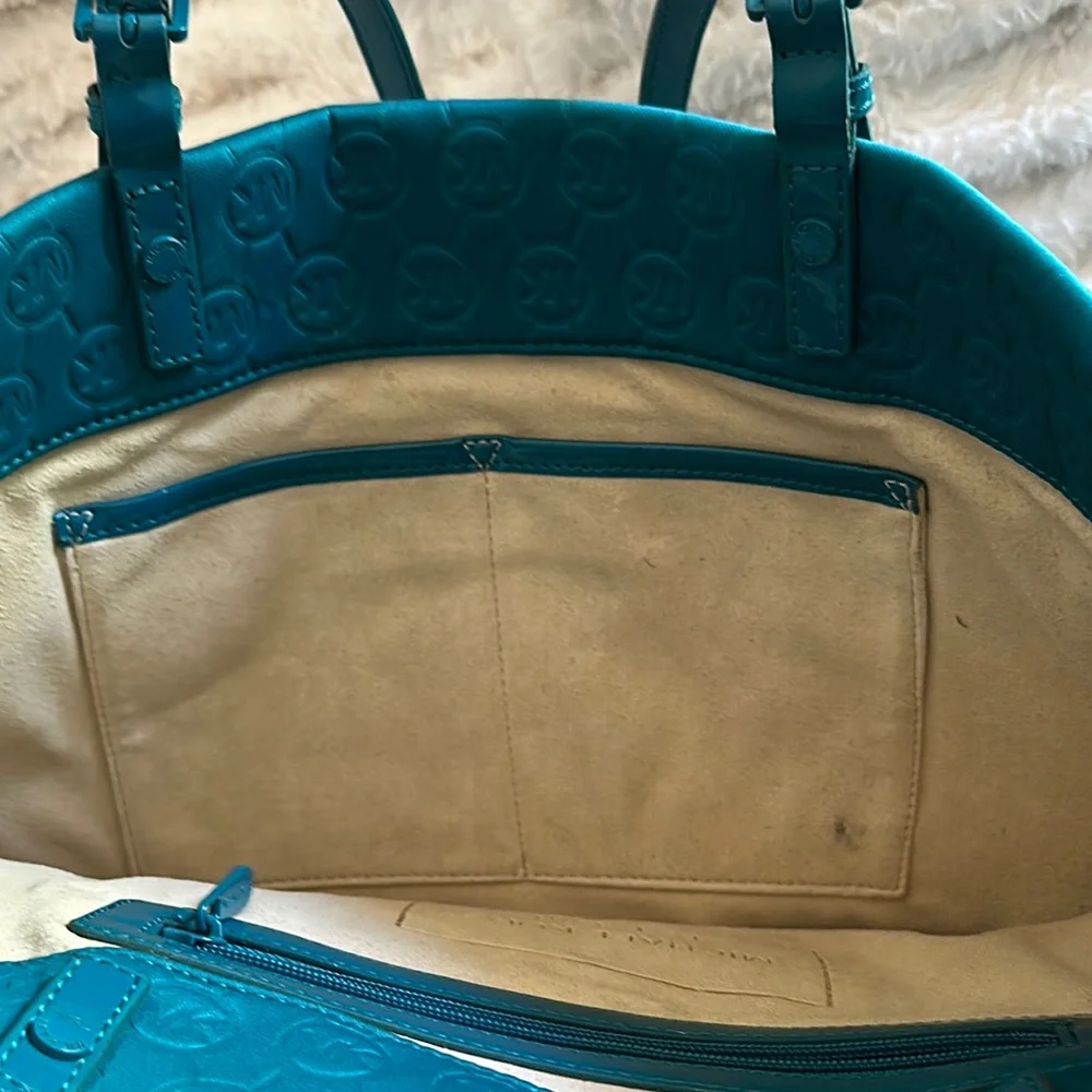 Michael Kors Signature Neoprene Tote‎